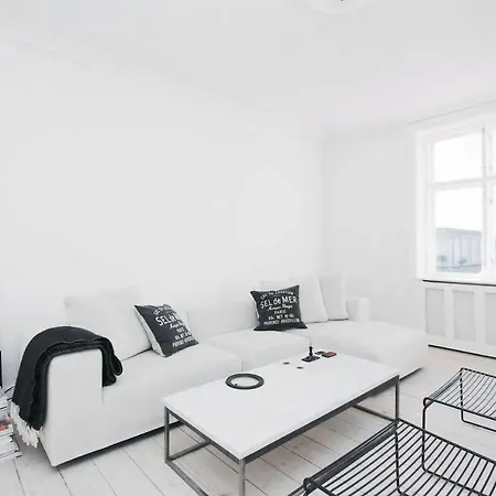 Appartement Beautiful Modern Spacious Waterfront 125 M2 *