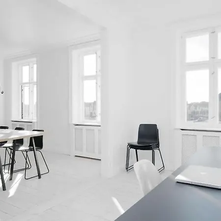 Beautiful Modern Spacious Waterfront 125 M2 Appartement Kopenhagen